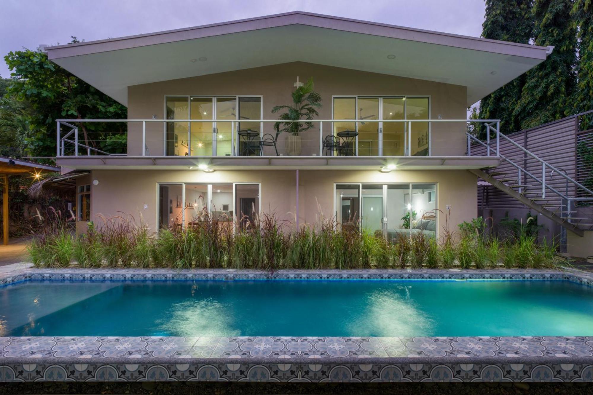 Tamarindo Bay Suites - Self Check In, Adults Only Экстерьер фото