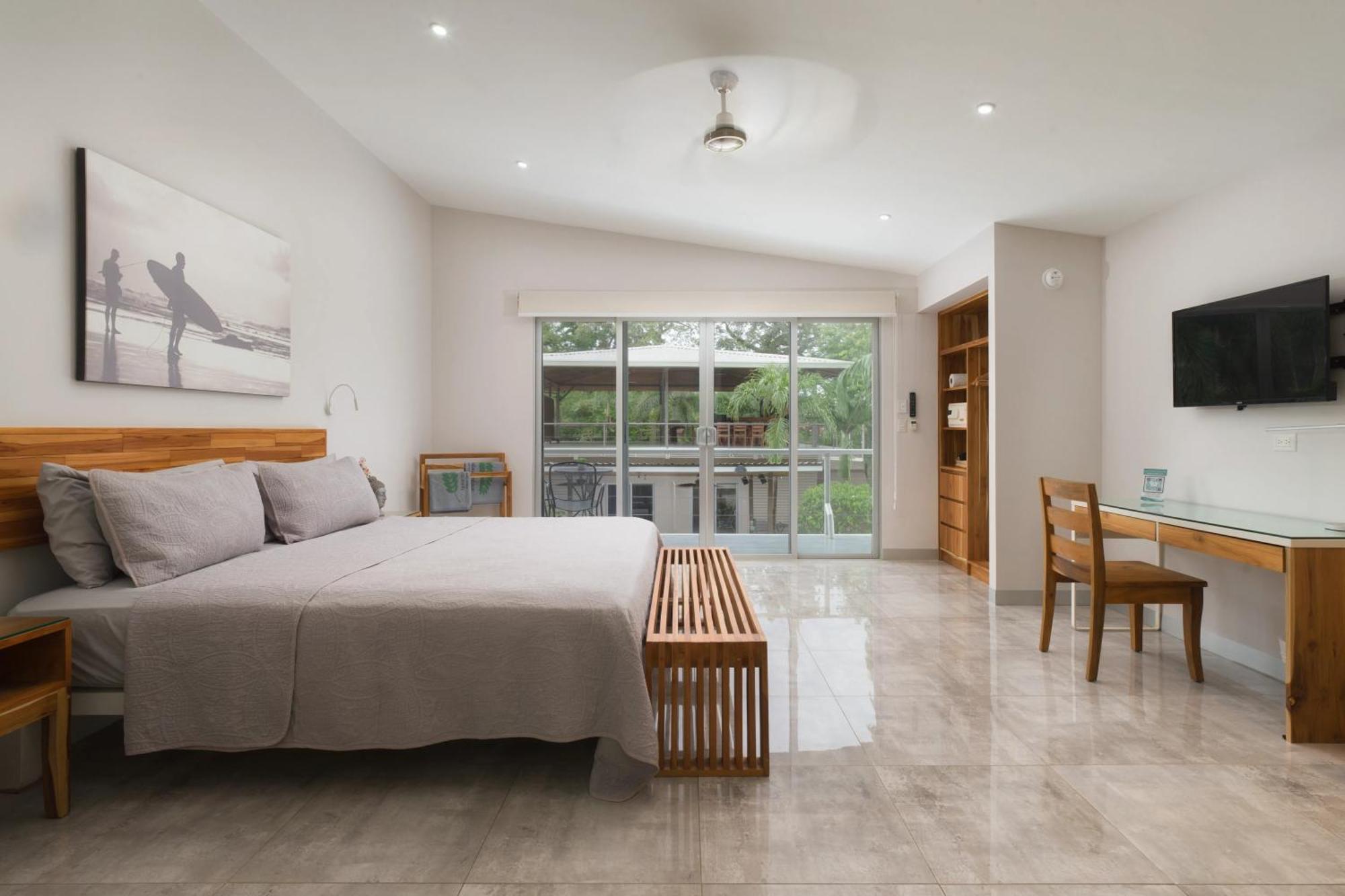Tamarindo Bay Suites - Self Check In, Adults Only Экстерьер фото